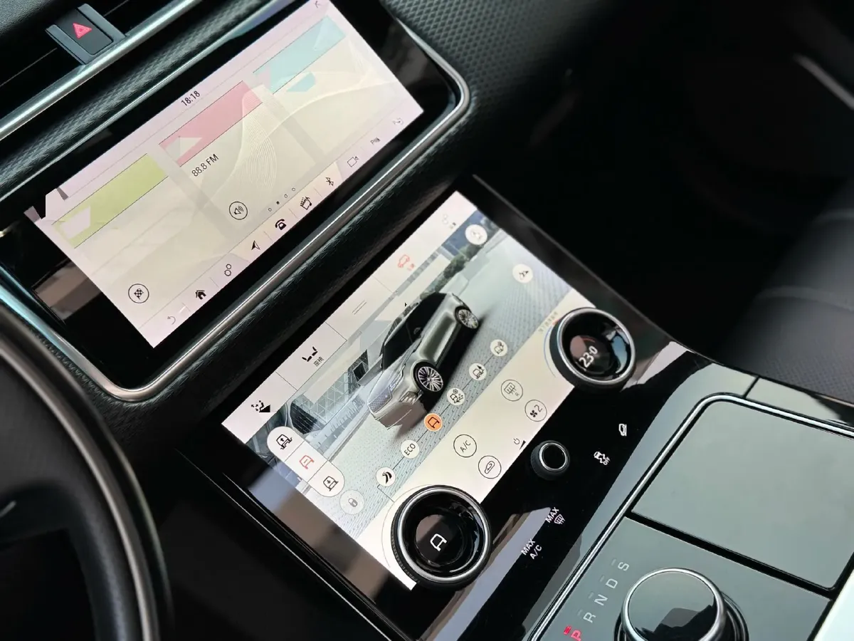 2019 Land Rover Range Rover Velar 3.0T 380HP V6 8AT,autocango,china used car exporter,china ev exporter,chinese used car exporter,chinese used ev exporter