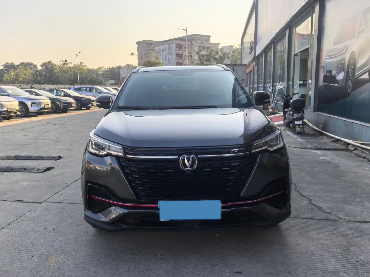 2021 ChangAn CS55 Plus 1.5T 180HP L4 7DCT,autocango,china used car exporter,china ev exporter,chinese used car exporter,chinese used ev exporter
