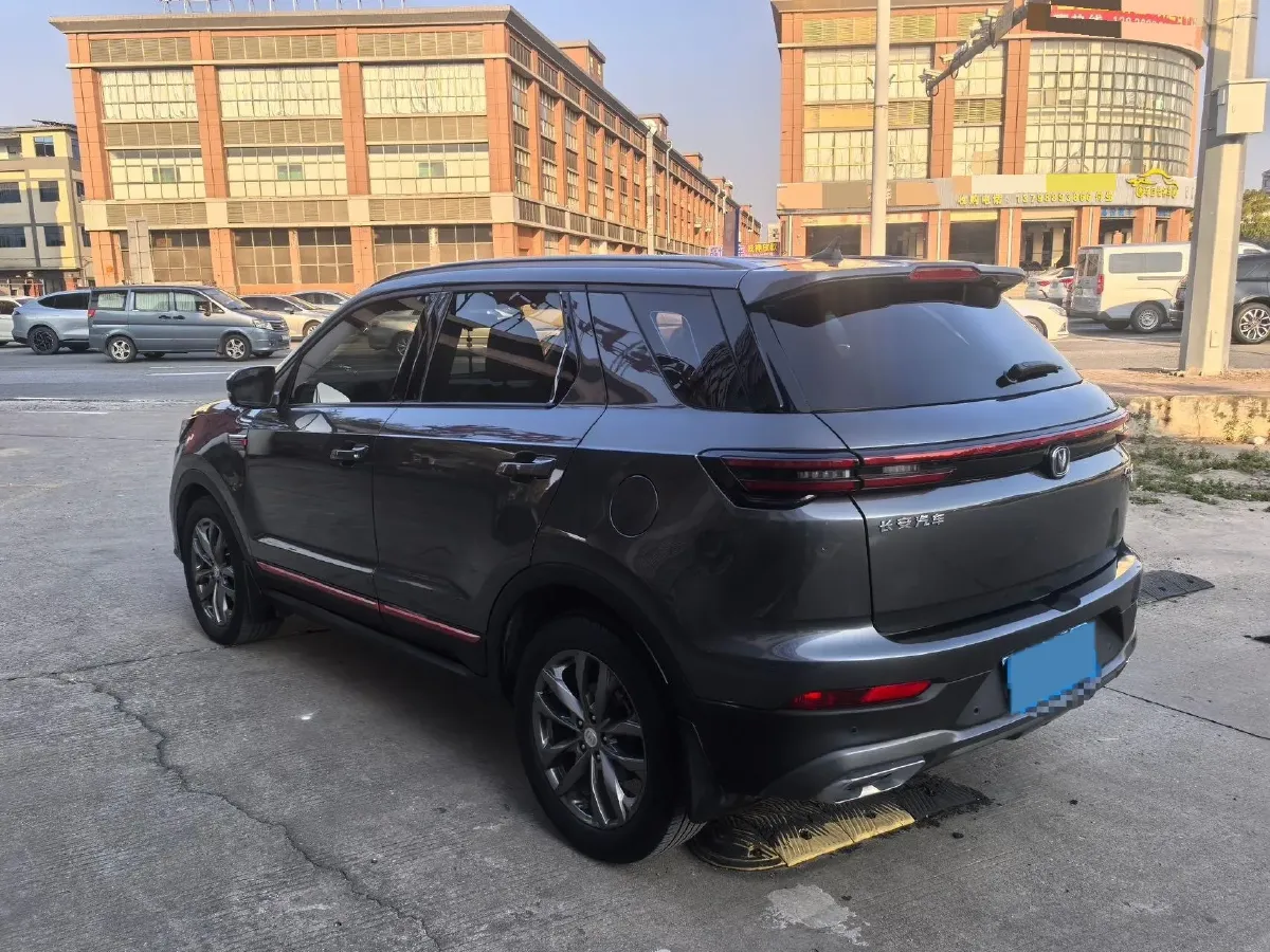 2021 ChangAn CS55 Plus 1.5T 180HP L4 7DCT,autocango,china used car exporter,china ev exporter,chinese used car exporter,chinese used ev exporter