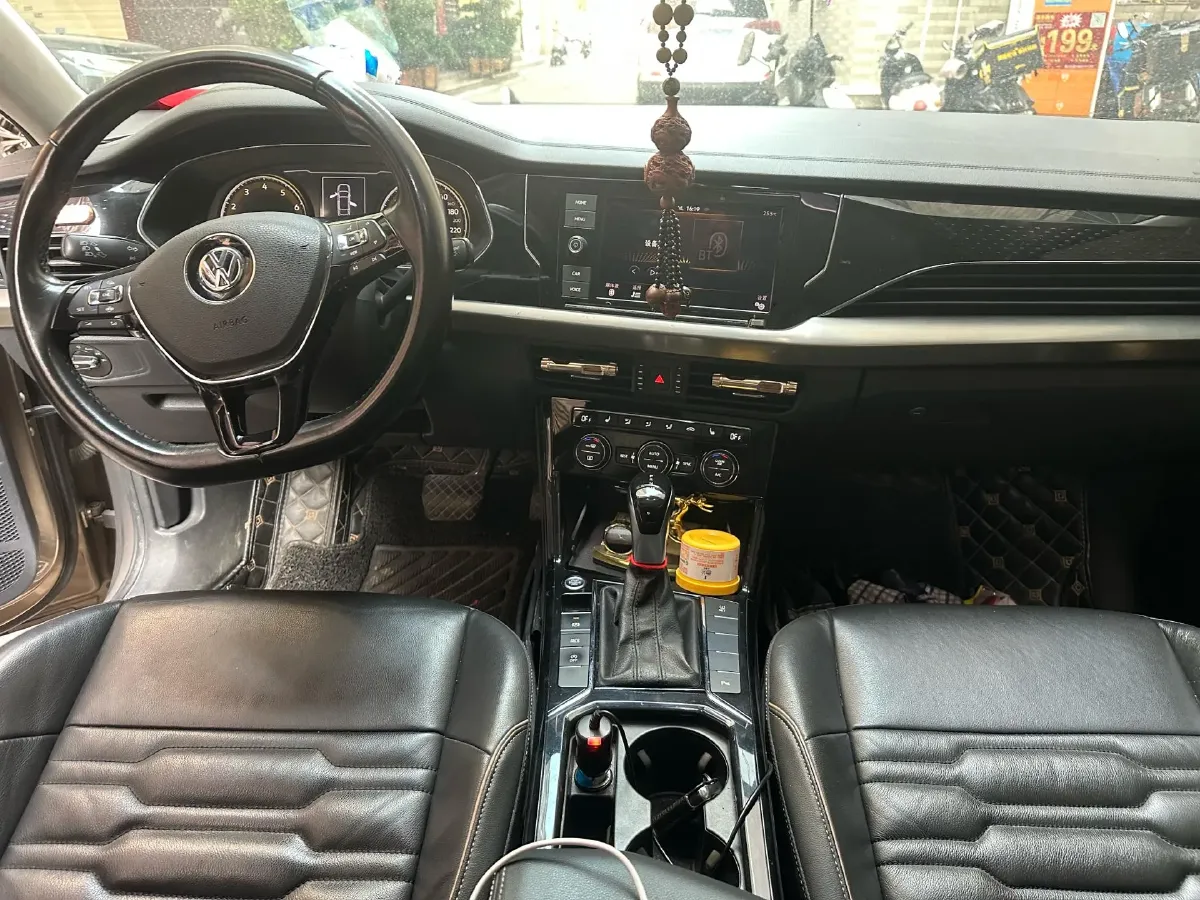 2019 Skoda Kodiak 2.0T 186HP L4 7DCT,autocango,china used car exporter,china ev exporter,chinese used car exporter,chinese used ev exporter