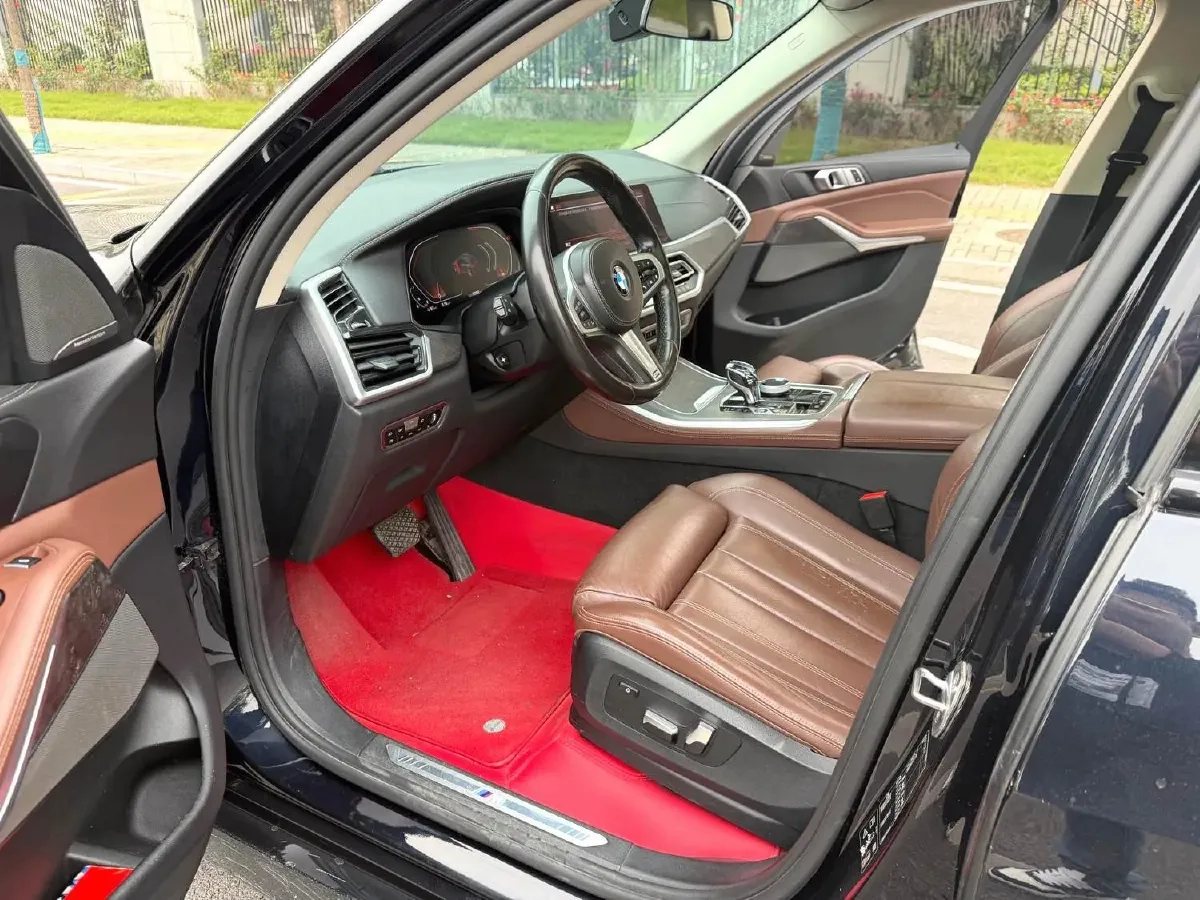 2021 BMW X5 3.0T 340HP L6 8AT,autocango,china used car exporter,china ev exporter,chinese used car exporter,chinese used ev exporter