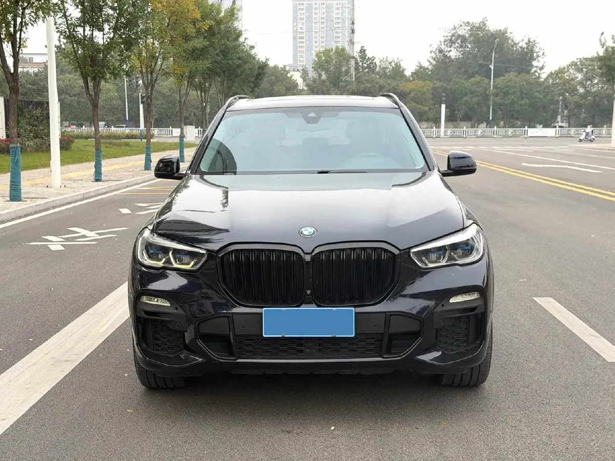 2021 BMW X5 3.0T 340HP L6 8AT,autocango,china used car exporter,china ev exporter,chinese used car exporter,chinese used ev exporter