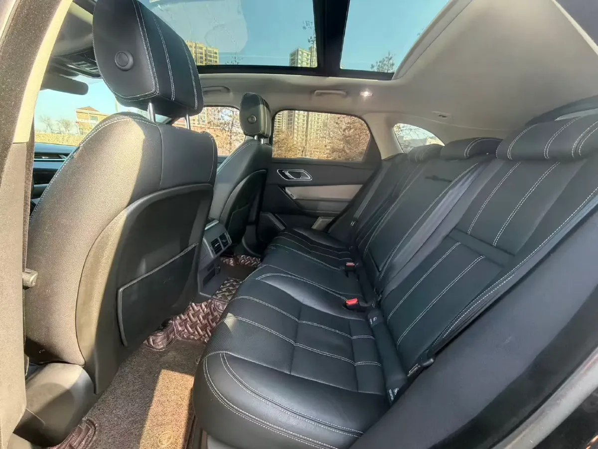 2018 Land Rover Discovery 2.0T 300HP L4 8AT,autocango,china used car exporter,china ev exporter,chinese used car exporter,chinese used ev exporter