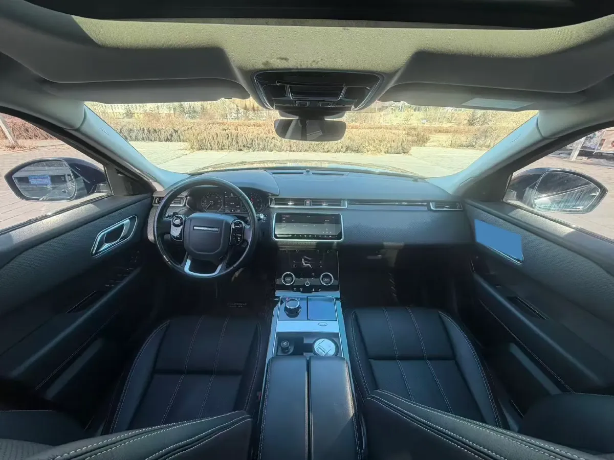 2018 Land Rover Discovery 2.0T 300HP L4 8AT,autocango,china used car exporter,china ev exporter,chinese used car exporter,chinese used ev exporter