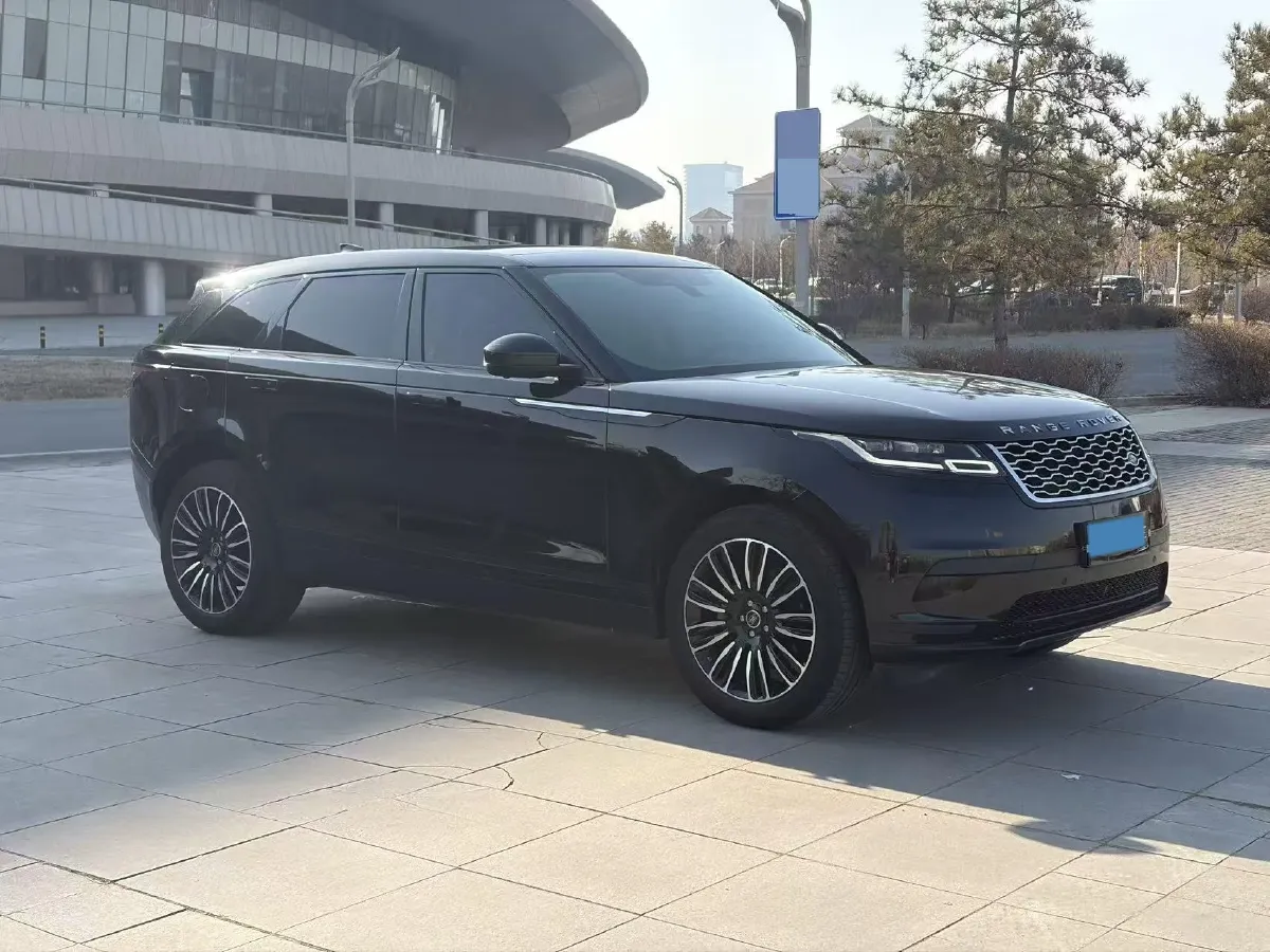 2018 Land Rover Discovery 2.0T 300HP L4 8AT,autocango,china used car exporter,china ev exporter,chinese used car exporter,chinese used ev exporter