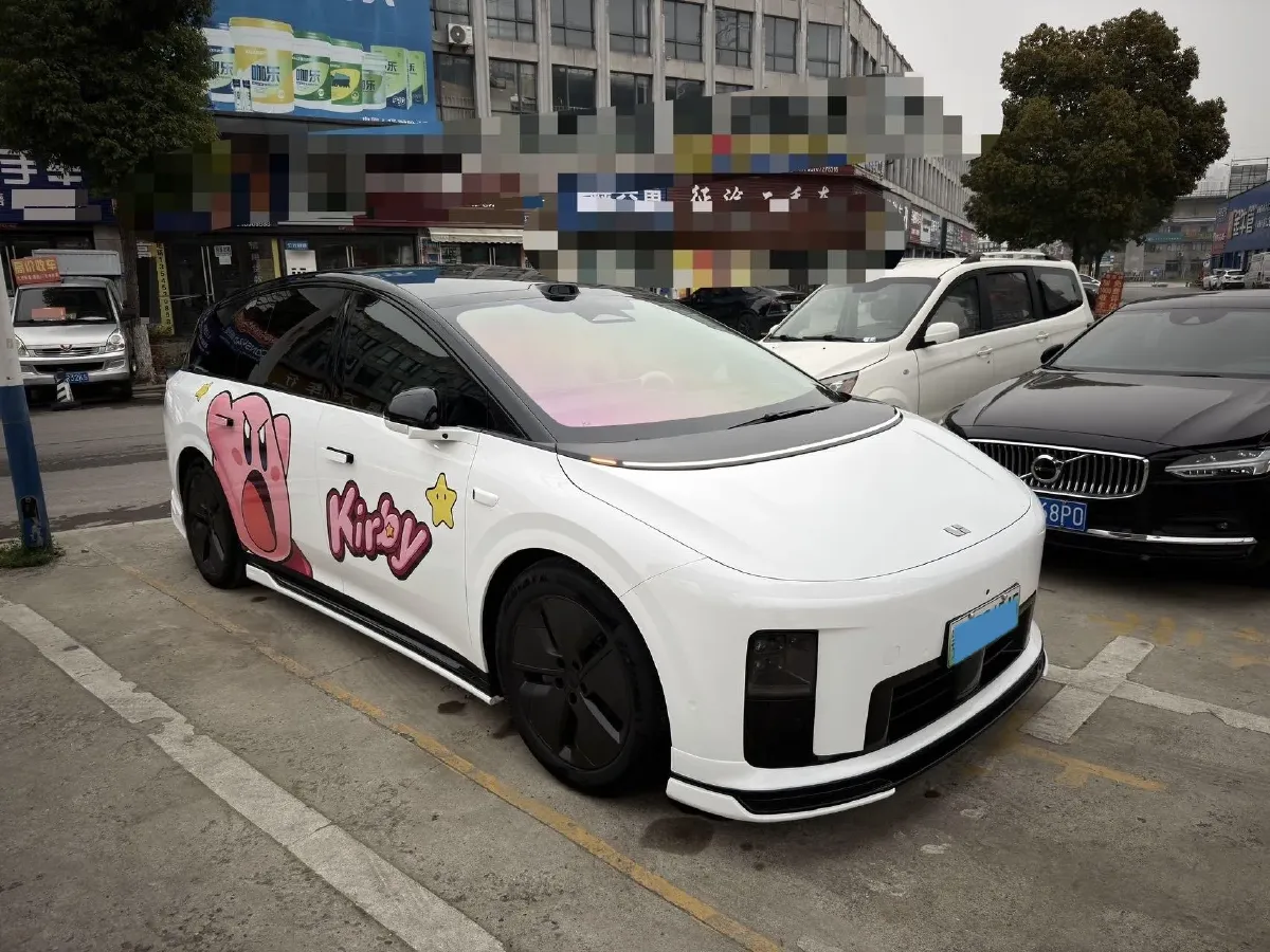 2025 Li i8 BEV,autocango,china used car exporter,china ev exporter,chinese used car exporter,chinese used ev exporter