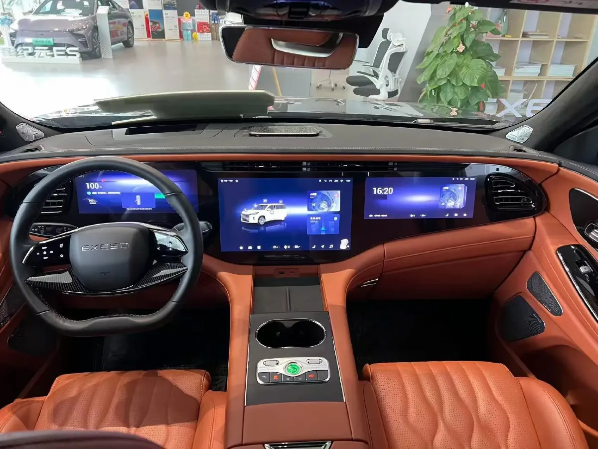 2025 Exceed VXC-DM 1.5T 156HP L4 3DHT PHEV 34.46KWH,autocango,china used car exporter,china ev exporter,chinese used car exporter,chinese used ev exporter