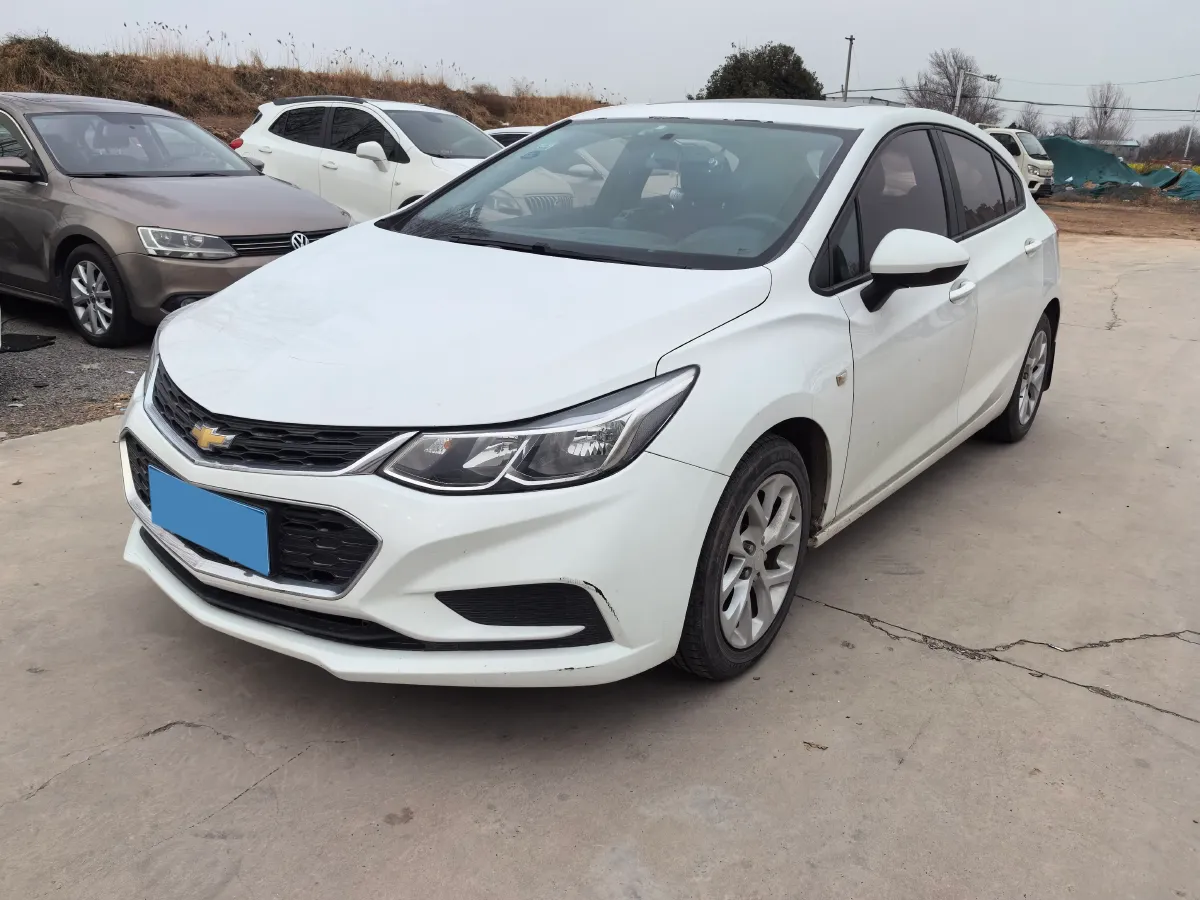 2018 Chevrolet Cruze 1.5L 114HP L4 6AT,autocango,china used car exporter,china ev exporter,chinese used car exporter,chinese used ev exporter