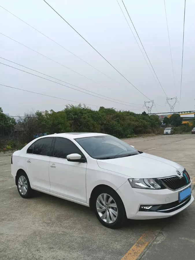 2018 Skoda Rapid 1.6L 110HP L4 5MT,autocango,china used car exporter,china ev exporter,chinese used car exporter,chinese used ev exporter