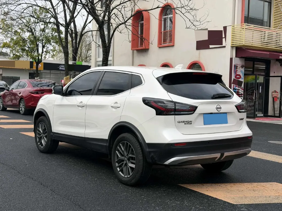2025 Nissan Qashqai 2.0L 151HP L4 CVT,autocango,china used car exporter,china ev exporter,chinese used car exporter,chinese used ev exporter
