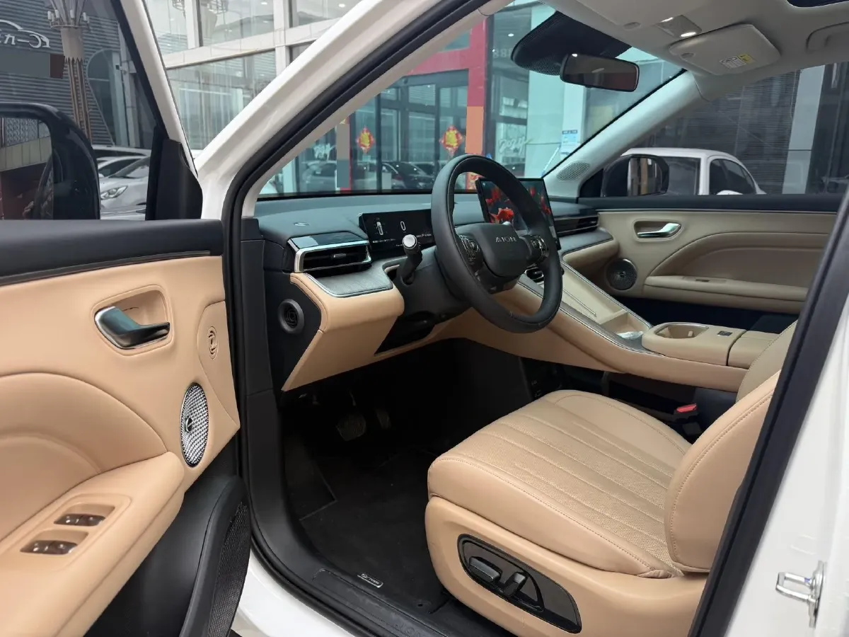 2026 Aion AION i60 REEV 101HP REEV,autocango,china used car exporter,china ev exporter,chinese used car exporter,chinese used ev exporter