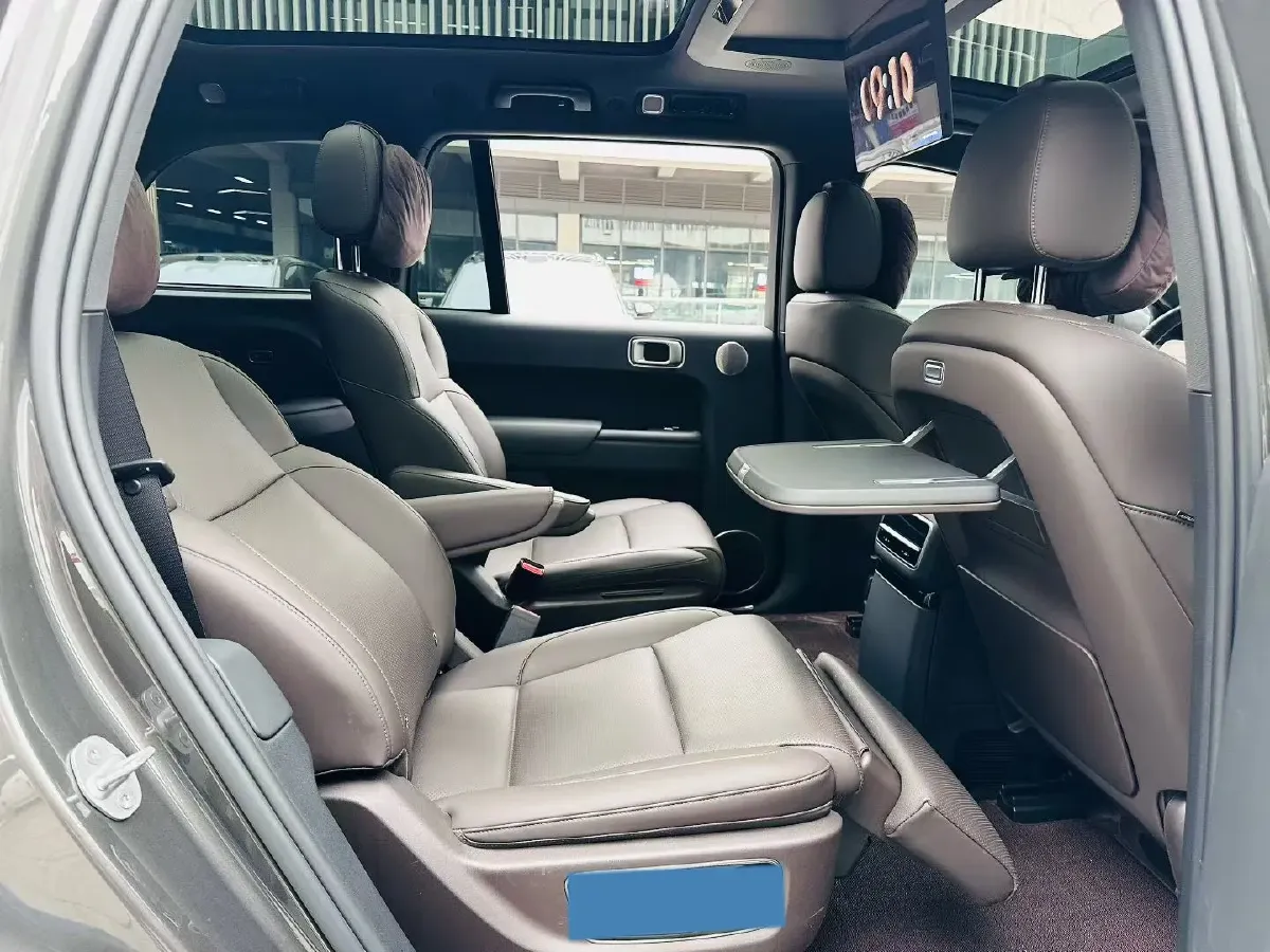 2022 Li L9 Range Extended 154HP REEV 42.6KWH,autocango,china used car exporter,china ev exporter,chinese used car exporter,chinese used ev exporter