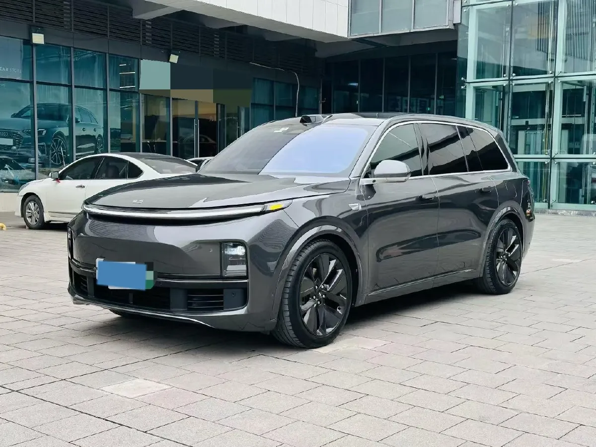 2022 Li L9 Range Extended 154HP REEV 42.6KWH,autocango,china used car exporter,china ev exporter,chinese used car exporter,chinese used ev exporter