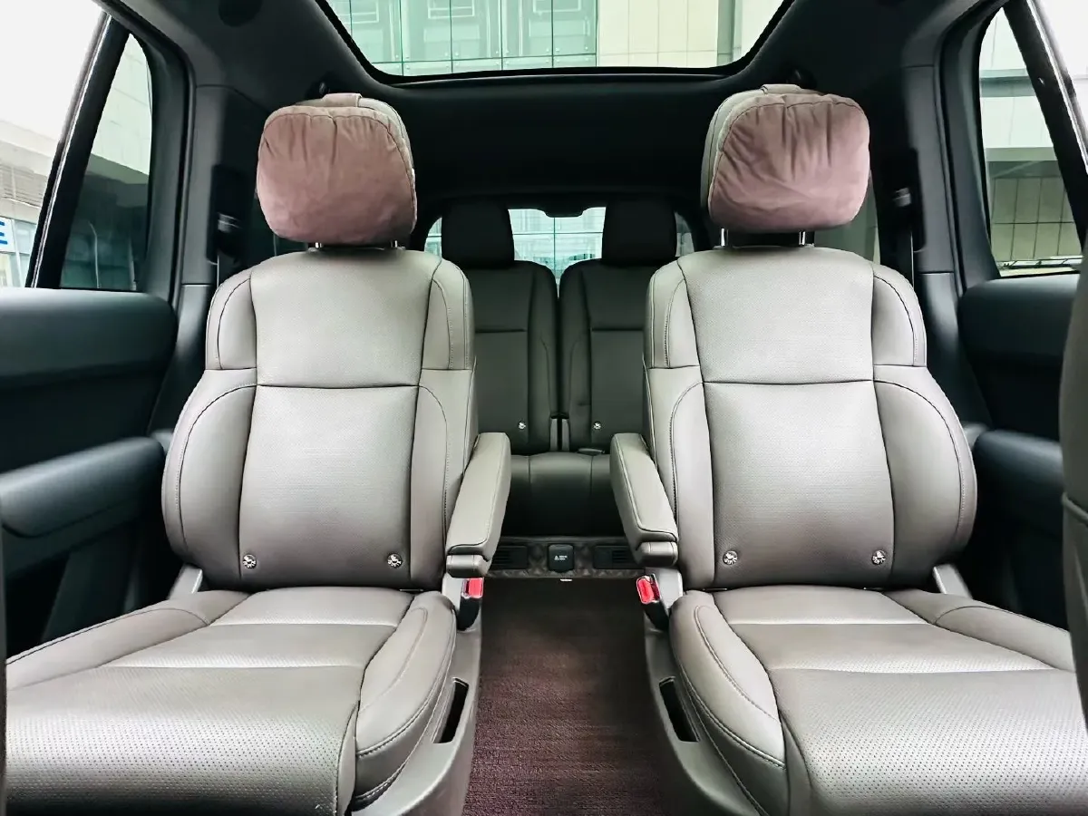 2022 Li L9 Range Extended 154HP REEV 42.6KWH,autocango,china used car exporter,china ev exporter,chinese used car exporter,chinese used ev exporter