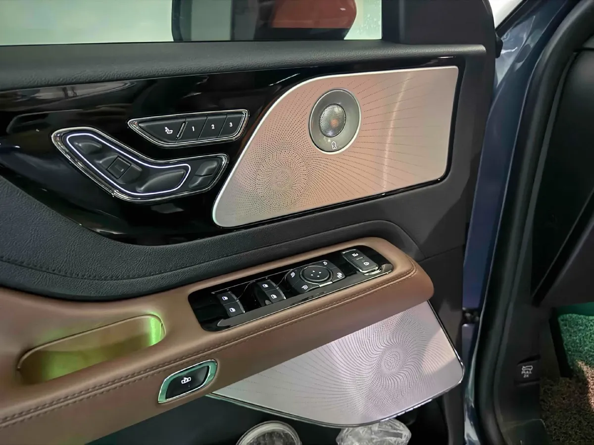 2020 Lincoln Aviator 3.0T 355HP V6 10AT PHEV 13.5KWH,autocango,china used car exporter,china ev exporter,chinese used car exporter,chinese used ev exporter