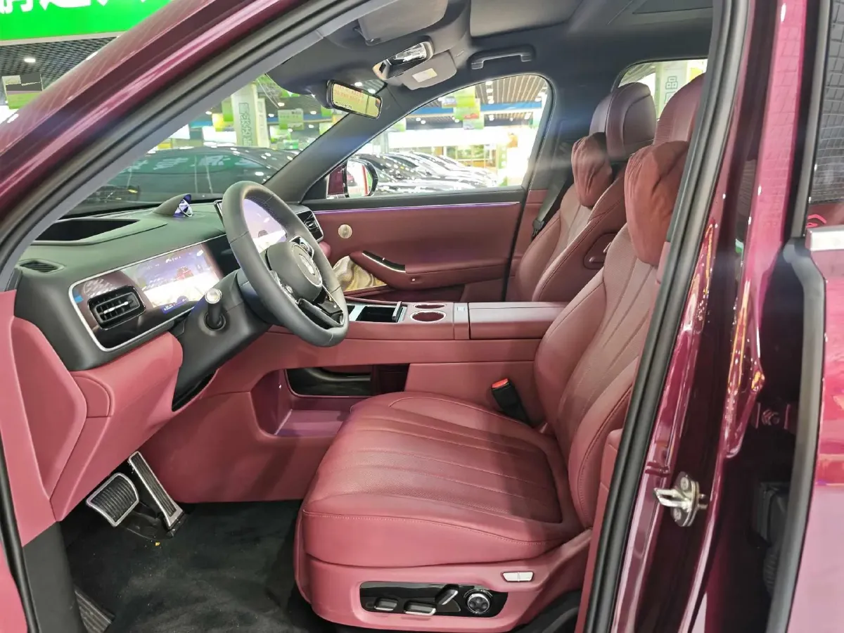 2026 AITO AITO M7 REEV 160HP REEV,autocango,china used car exporter,china ev exporter,chinese used car exporter,chinese used ev exporter