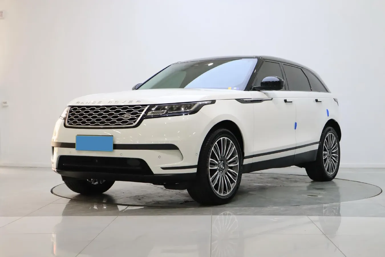 2022 Land Rover Range Rover Velar 2.0T 250HP L4 8AT,autocango,china used car exporter,china ev exporter,chinese used car exporter,chinese used ev exporter