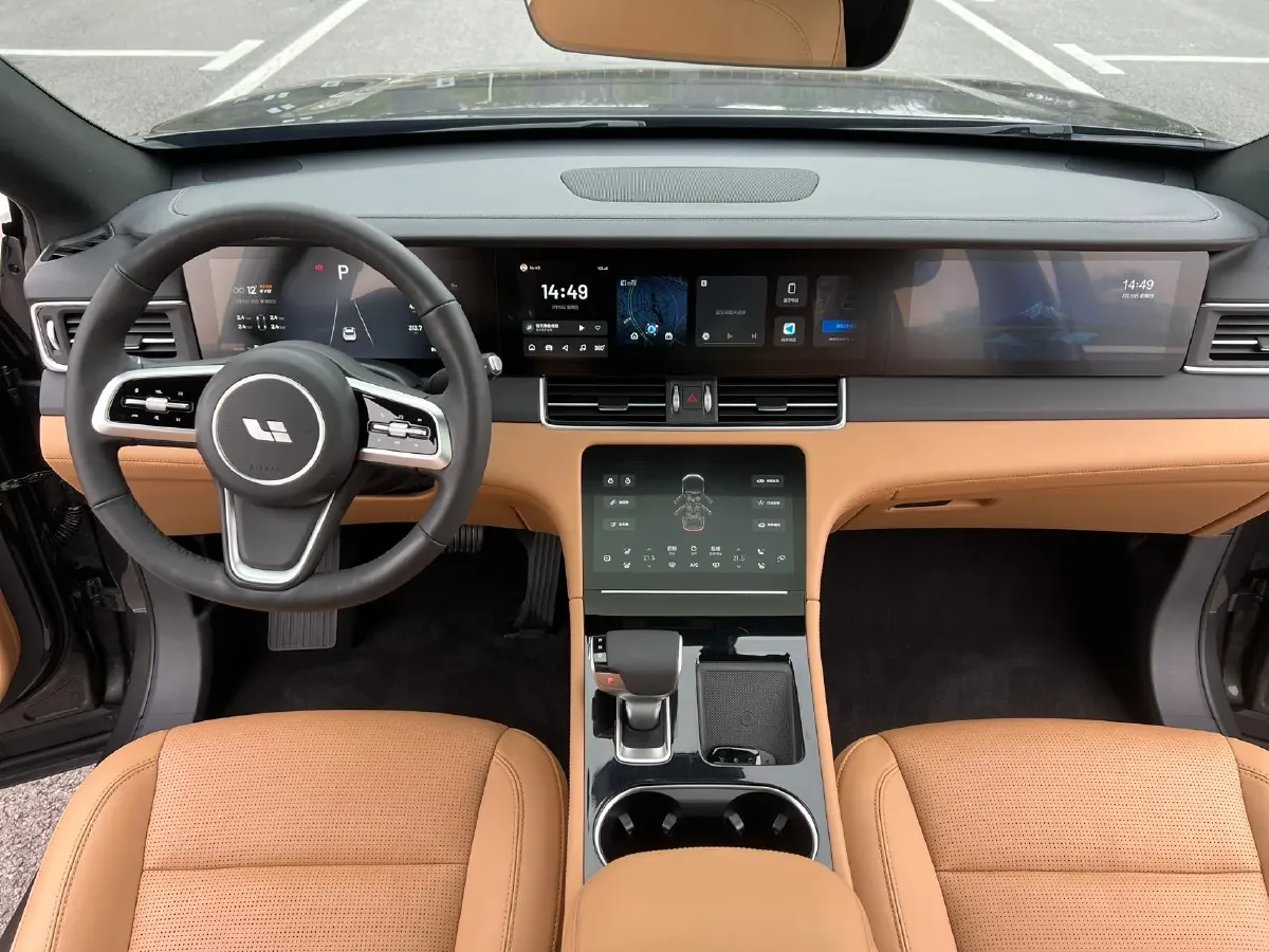 2021 Li ONE Range Extended 131HP REEV 40.5KWH,autocango,china used car exporter,china ev exporter,chinese used car exporter,chinese used ev exporter