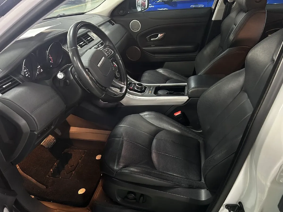 2018 Land Rover Range Rover Evoque 2.0T 241HP L4 9AT,autocango,china used car exporter,china ev exporter,chinese used car exporter,chinese used ev exporter