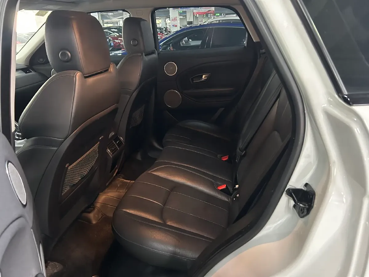 2018 Land Rover Range Rover Evoque 2.0T 241HP L4 9AT,autocango,china used car exporter,china ev exporter,chinese used car exporter,chinese used ev exporter