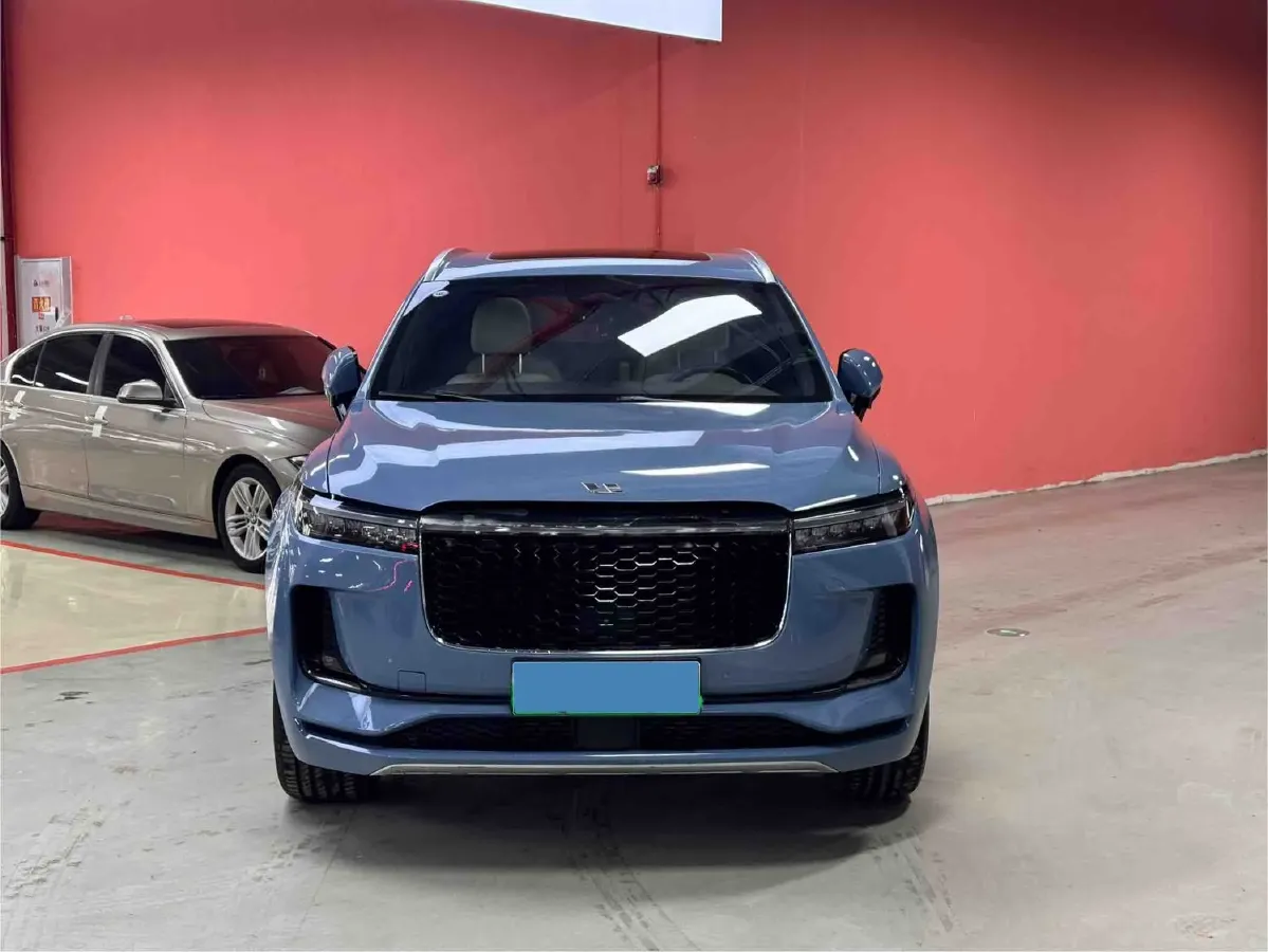 2021 Li ONE Range Extended 131HP REEV 40.5KWH,autocango,china used car exporter,china ev exporter,chinese used car exporter,chinese used ev exporter