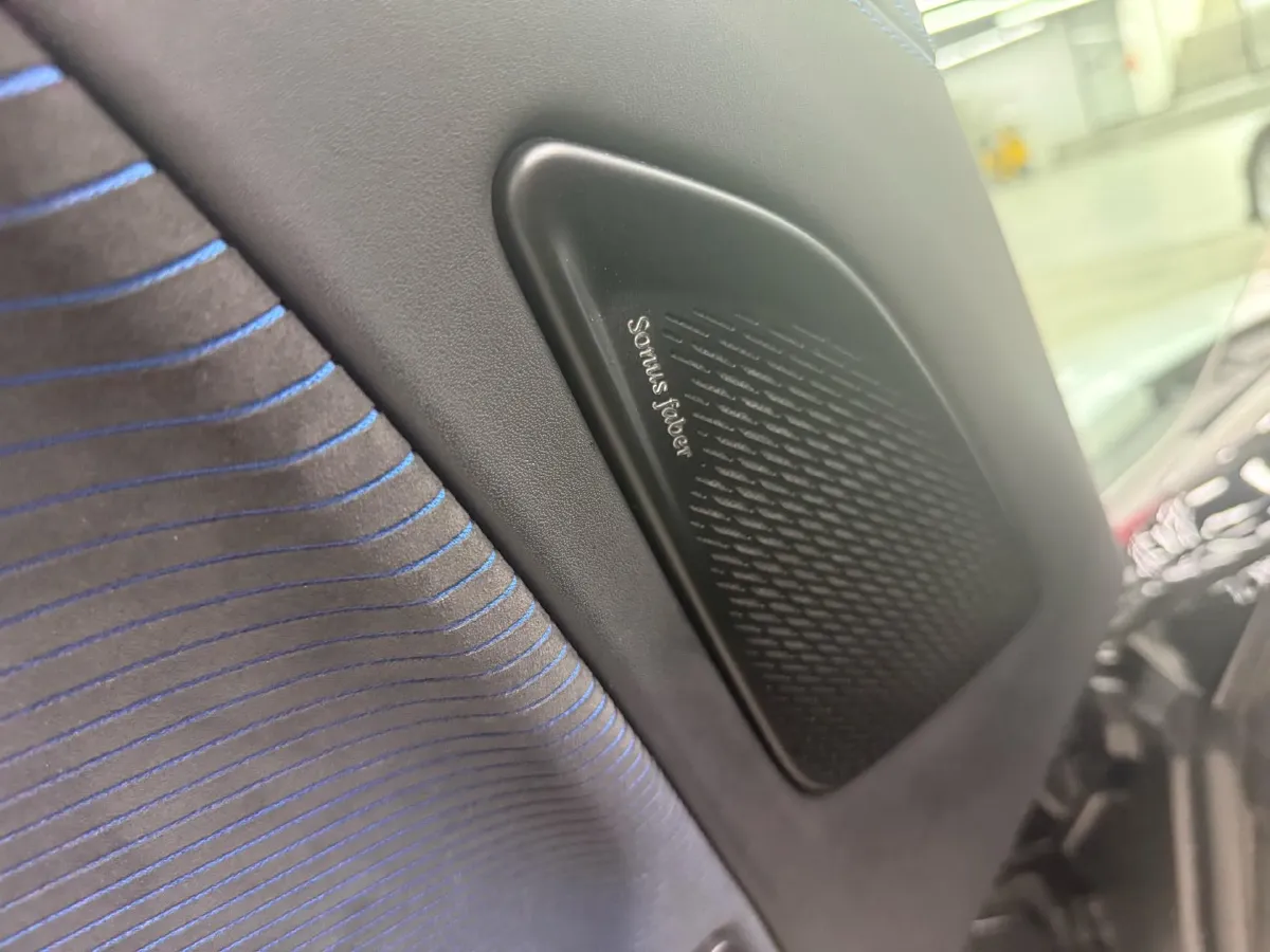 2020 Maserati MC20 3.0T 630HP V6 8DCT,autocango,china used car exporter,china ev exporter,chinese used car exporter,chinese used ev exporter