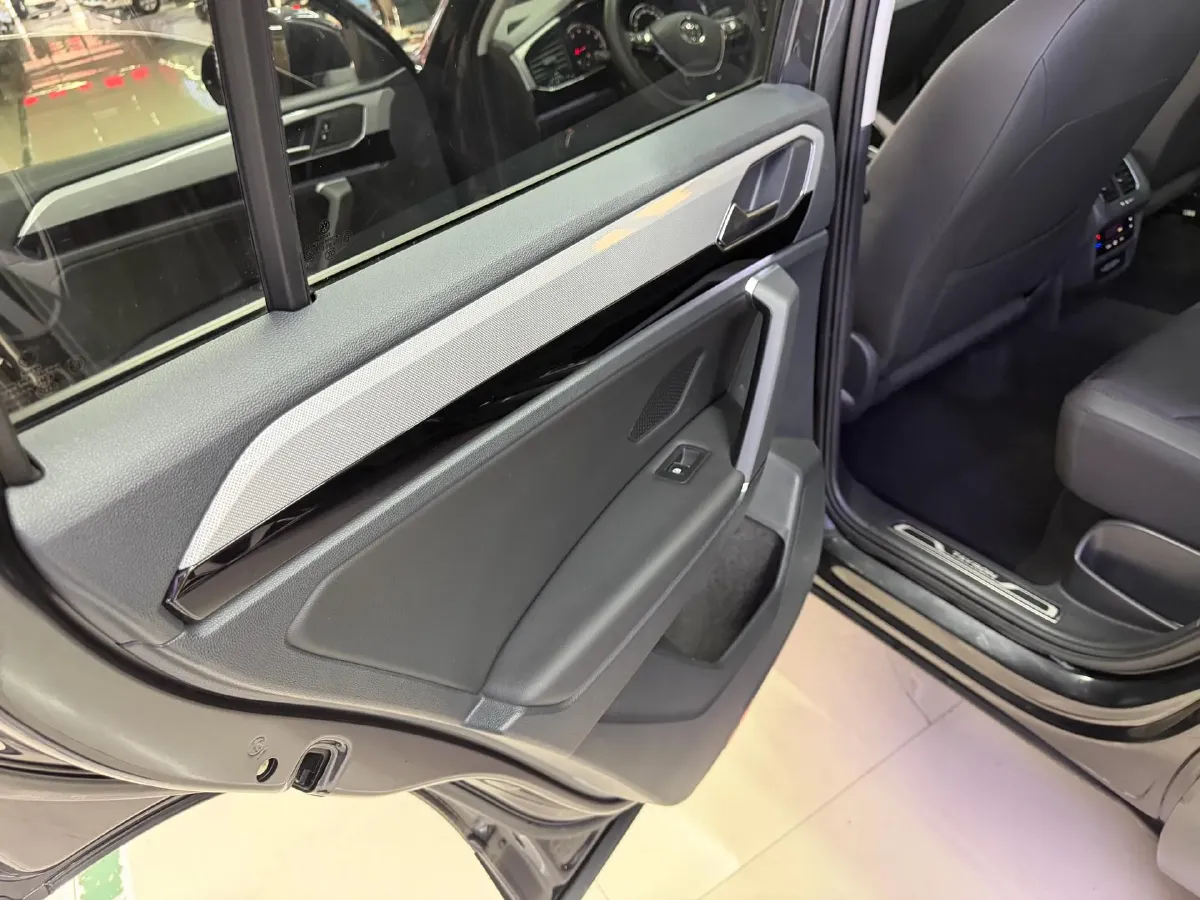 2022 Volkswagen Tayron 1.4T 150HP L4 7DCT,autocango,china used car exporter,china ev exporter,chinese used car exporter,chinese used ev exporter