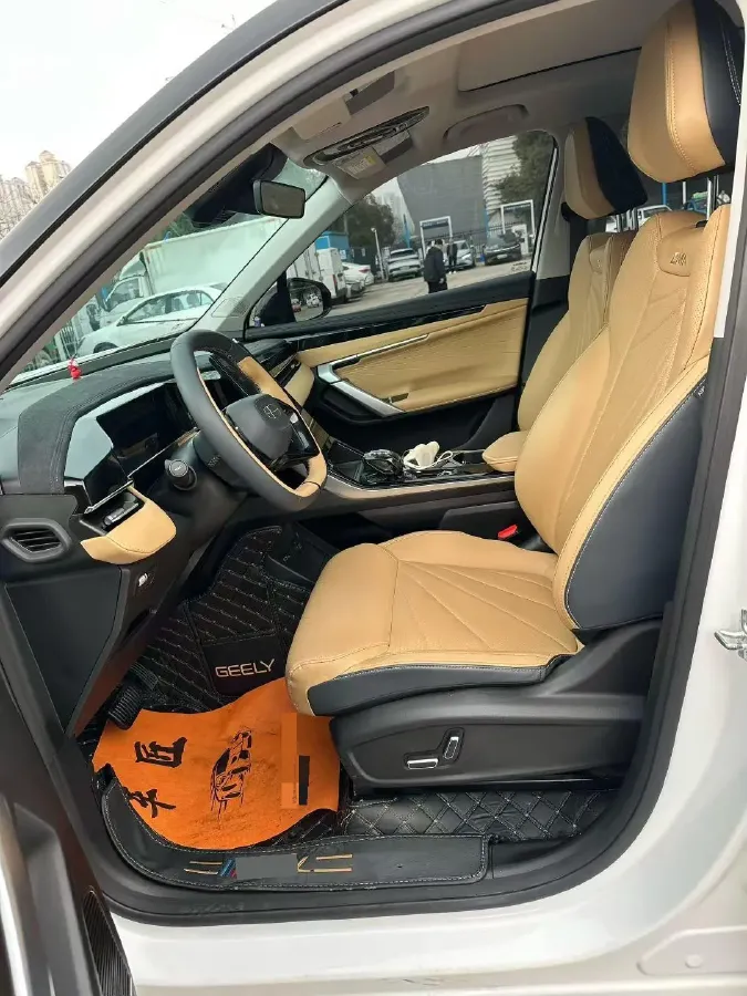 2023 Geely StarRay 1.5T 181HP L4 7DCT,autocango,china used car exporter,china ev exporter,chinese used car exporter,chinese used ev exporter