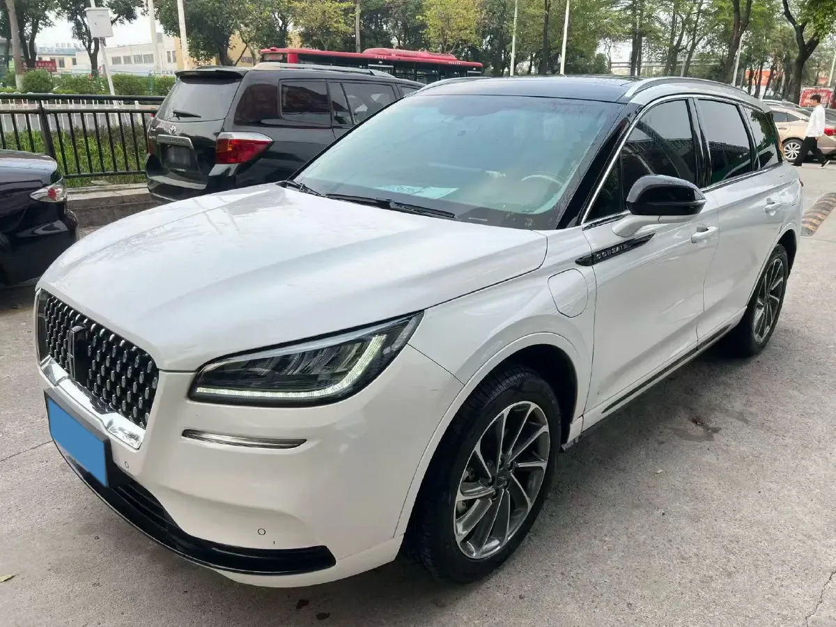 2021 Lincoln Corsair 1.5T 167HP L3 E-CVT PHEV 15.12KWH,autocango,china used car exporter,china ev exporter,chinese used car exporter,chinese used ev exporter