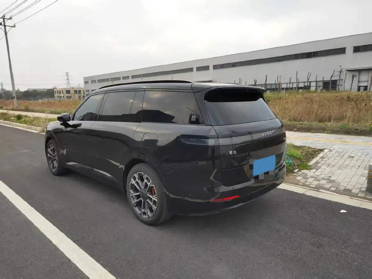 2025 LYNK&CO 900 2.0T 254HP L4 3DHT PHEV,autocango,china used car exporter,china ev exporter,chinese used car exporter,chinese used ev exporter