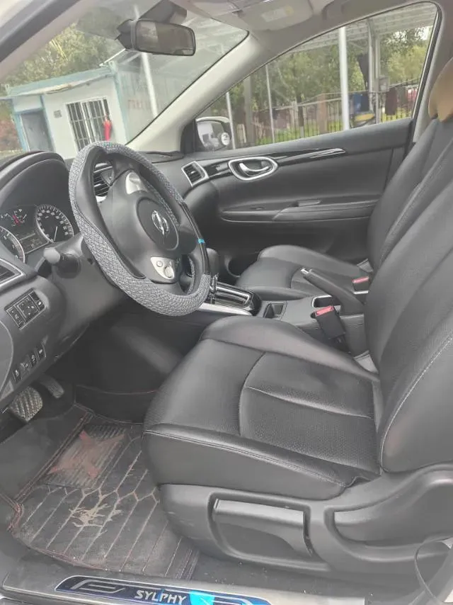 2021 Nissan Sylphy 1.6L 122HP L4 CVT,autocango,china used car exporter,china ev exporter,chinese used car exporter,chinese used ev exporter