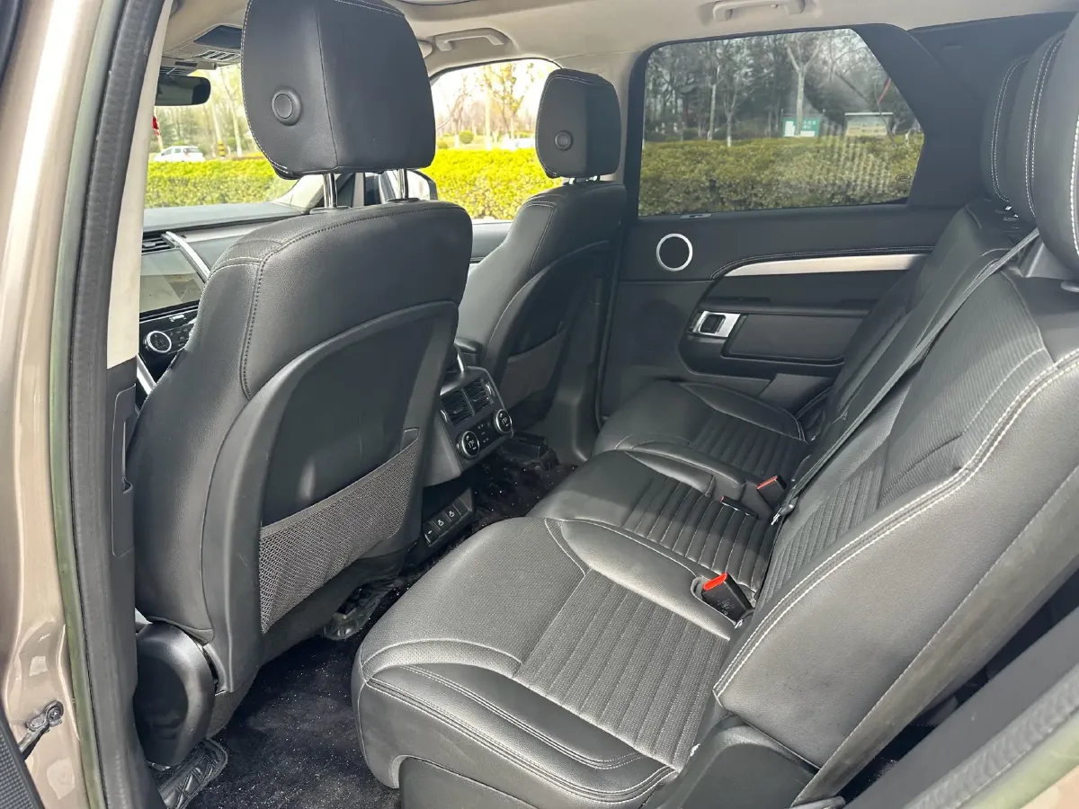 2021 Land Rover Discovery 3.0T 360HP L6 8AT,autocango,china used car exporter,china ev exporter,chinese used car exporter,chinese used ev exporter