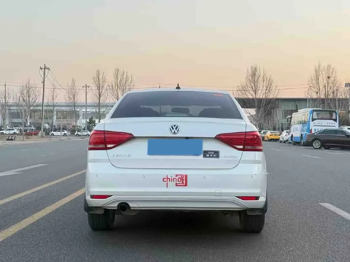 2017 Volkswagen Lavida 1.6L 110HP L4 6AT,autocango,china used car exporter,china ev exporter,chinese used car exporter,chinese used ev exporter