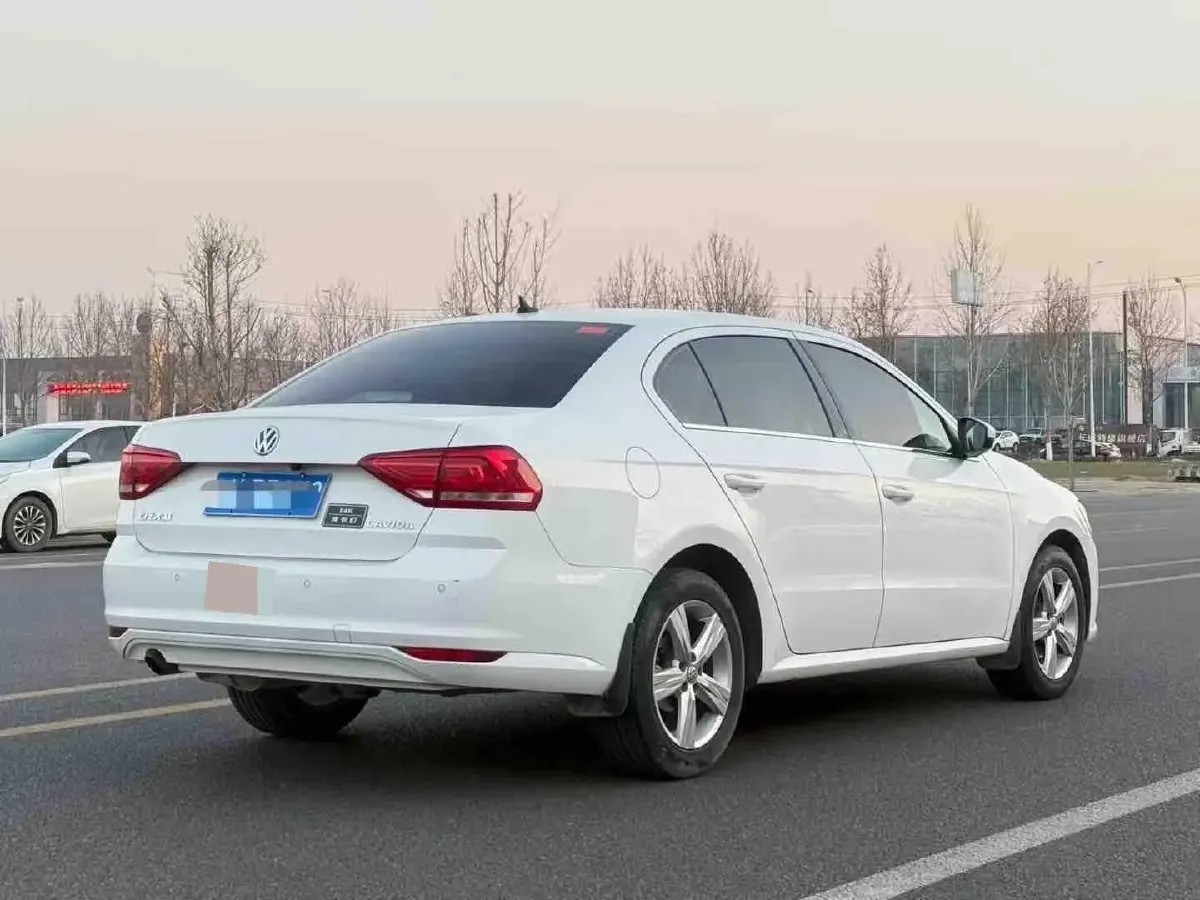 2017 Volkswagen Lavida 1.6L 110HP L4 6AT,autocango,china used car exporter,china ev exporter,chinese used car exporter,chinese used ev exporter