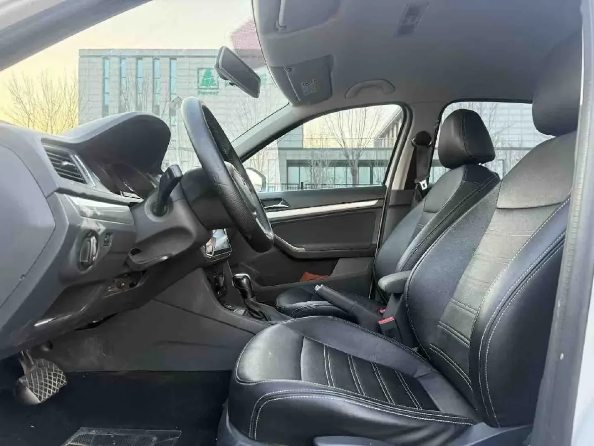 2017 Volkswagen Lavida 1.6L 110HP L4 6AT,autocango,china used car exporter,china ev exporter,chinese used car exporter,chinese used ev exporter