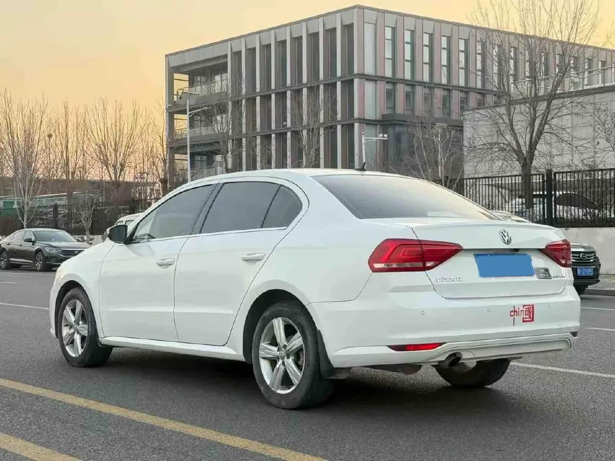 2017 Volkswagen Lavida 1.6L 110HP L4 6AT,autocango,china used car exporter,china ev exporter,chinese used car exporter,chinese used ev exporter