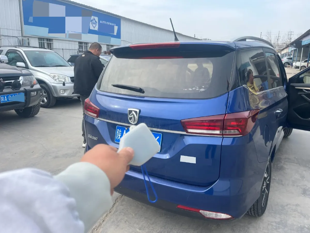 2018 BaoJun 360 1.5L 112HP L4 6MT,autocango,china used car exporter,china ev exporter,chinese used car exporter,chinese used ev exporter