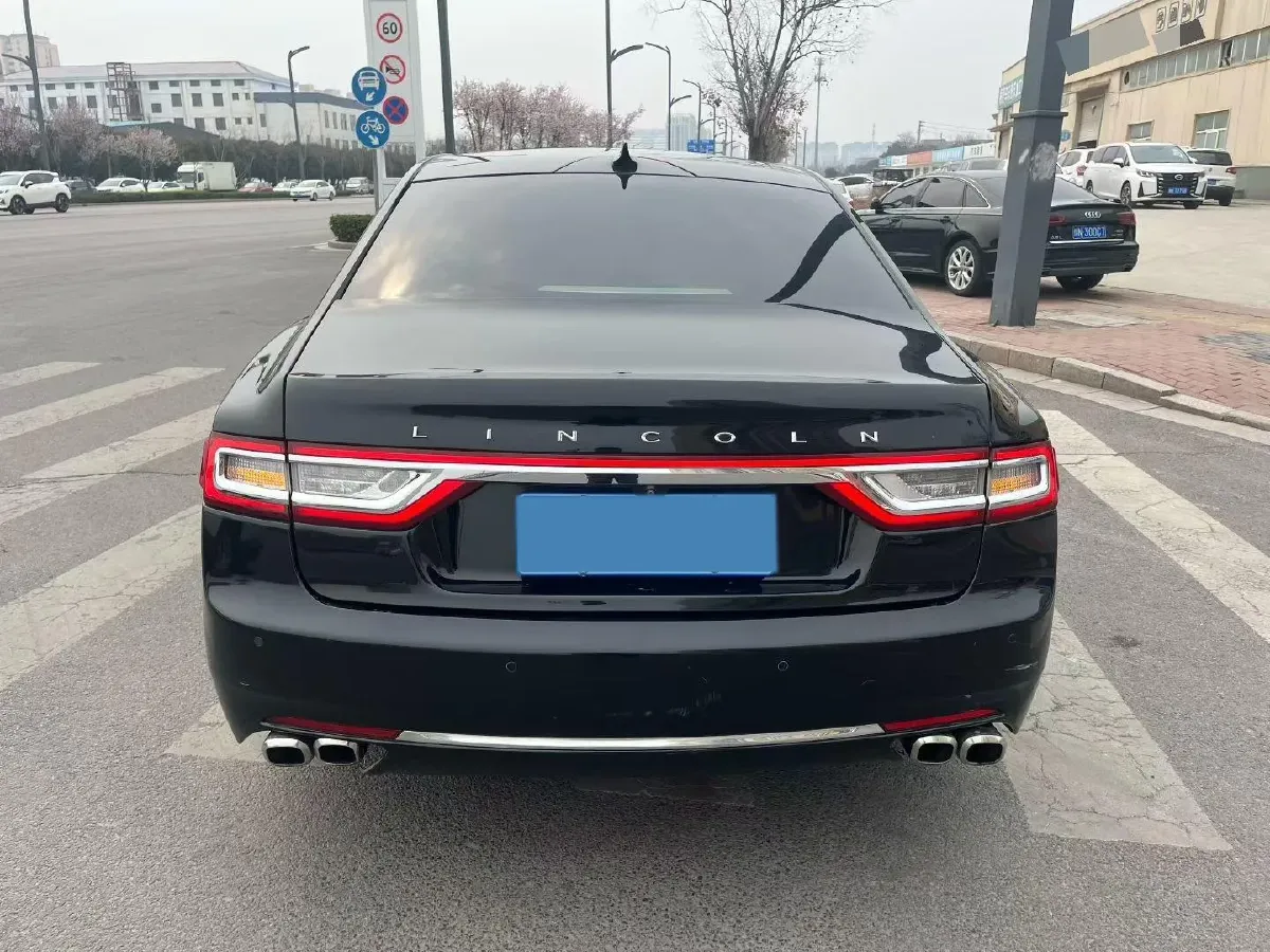 2018 Lincoln Continental 2.0T 261HP L4 6AT,autocango,china used car exporter,china ev exporter,chinese used car exporter,chinese used ev exporter
