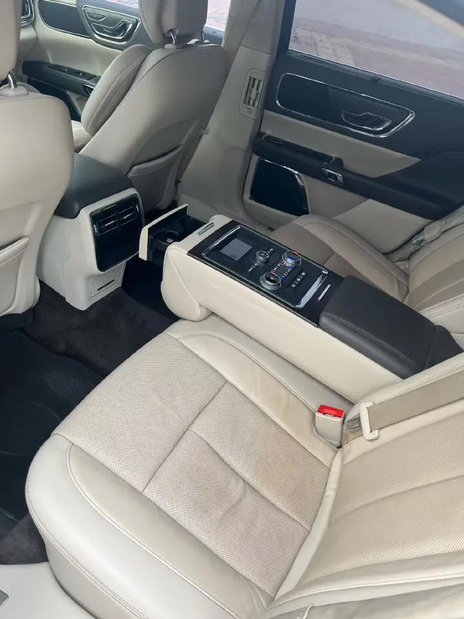 2018 Lincoln Continental 2.0T 261HP L4 6AT,autocango,china used car exporter,china ev exporter,chinese used car exporter,chinese used ev exporter