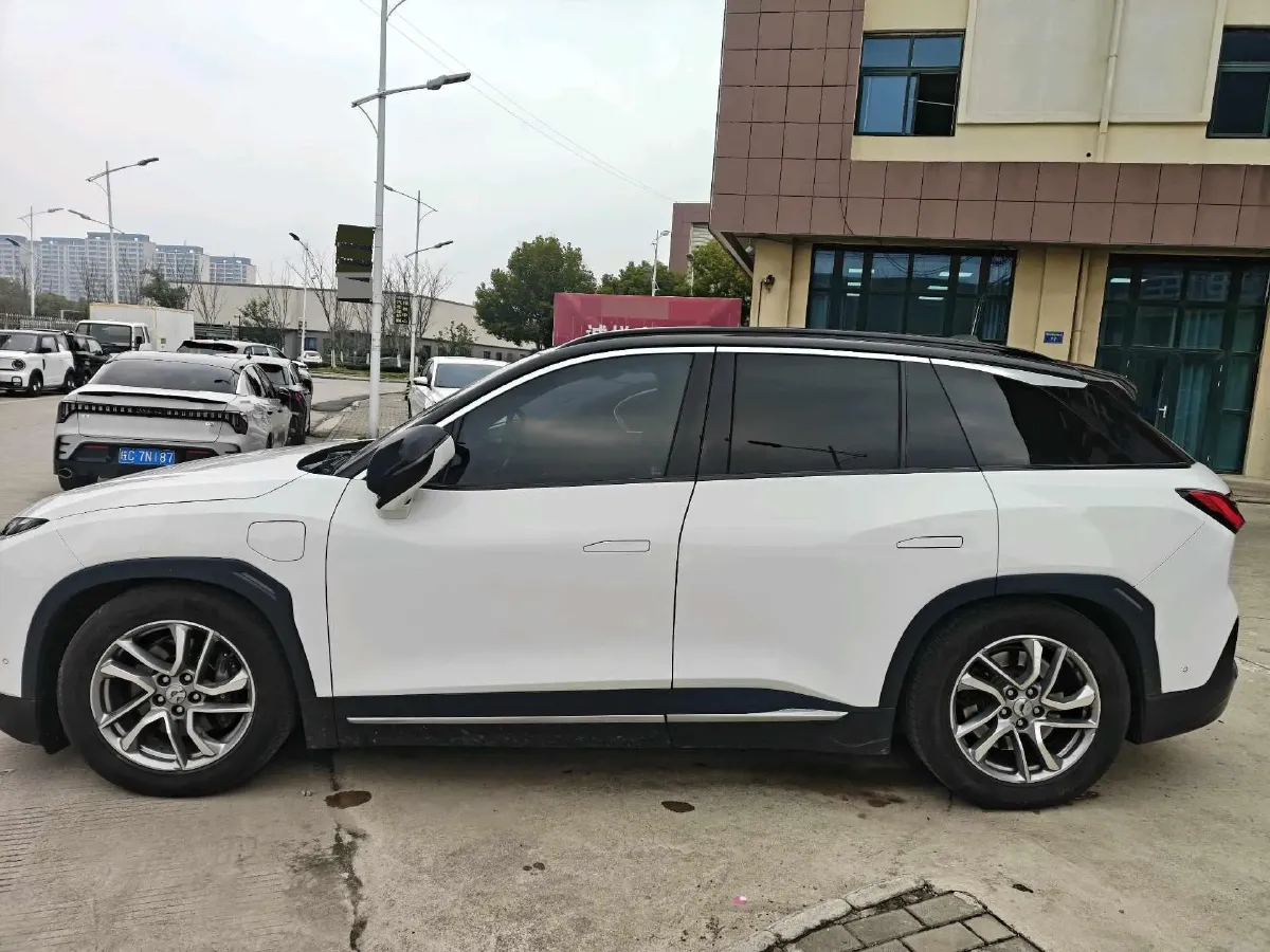 2019 NIO ES6 BEV 70KWH,autocango,china used car exporter,china ev exporter,chinese used car exporter,chinese used ev exporter