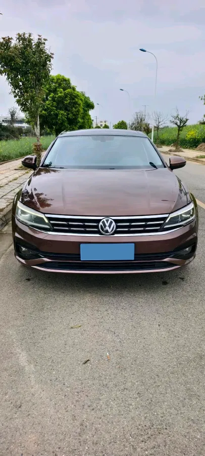 2019 Volkswagen Passat 1.4T 150HP L4 7DCT,autocango,china used car exporter,china ev exporter,chinese used car exporter,chinese used ev exporter