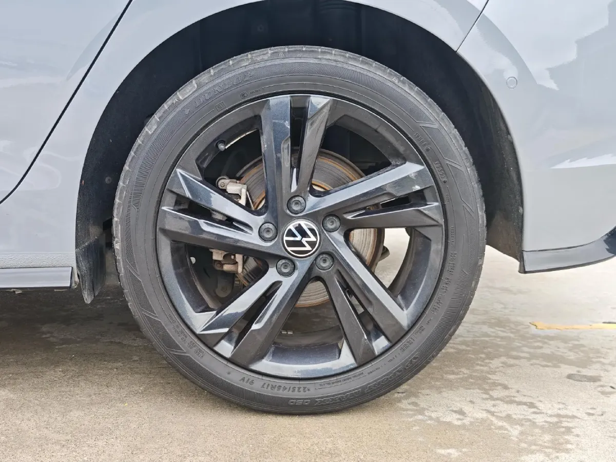 2023 Volkswagen Golf 1.4T 150HP L4 7DCT,autocango,china used car exporter,china ev exporter,chinese used car exporter,chinese used ev exporter