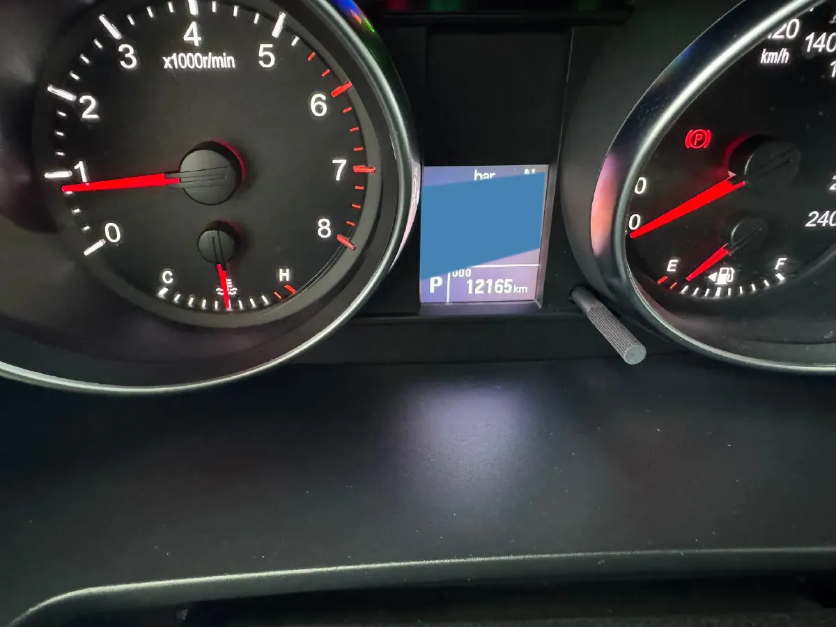 2021 Haval M6 1.5T 150HP L4 7DCT,autocango,china used car exporter,china ev exporter,chinese used car exporter,chinese used ev exporter