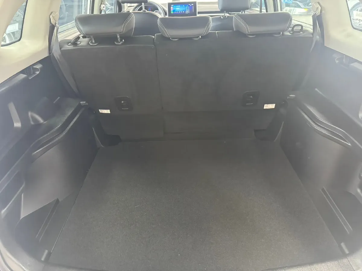 2021 Haval M6 1.5T 150HP L4 7DCT,autocango,china used car exporter,china ev exporter,chinese used car exporter,chinese used ev exporter