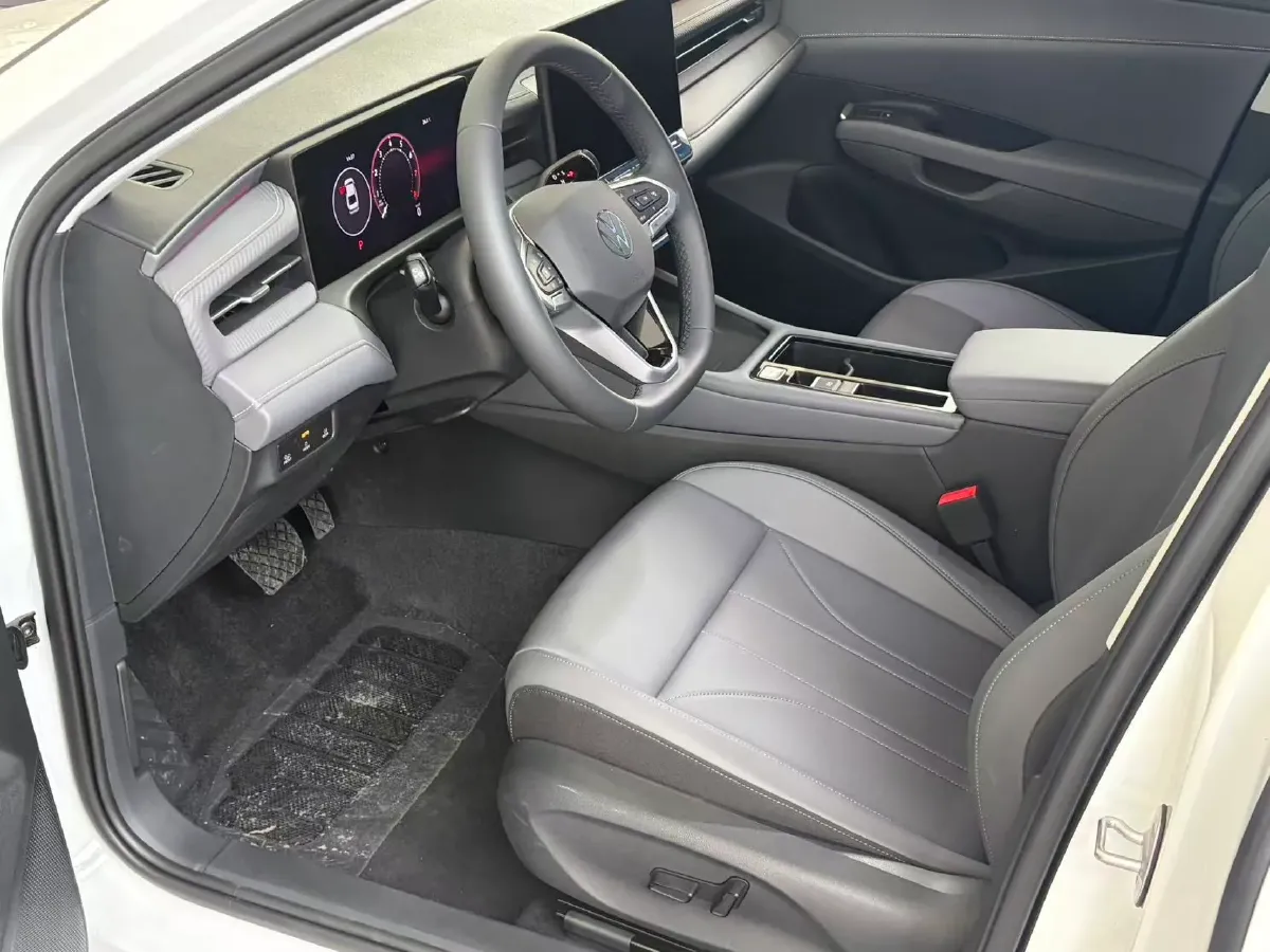 2026 Volkswagen Lavida 1.5T 160HP L4 7DCT,autocango,china used car exporter,china ev exporter,chinese used car exporter,chinese used ev exporter