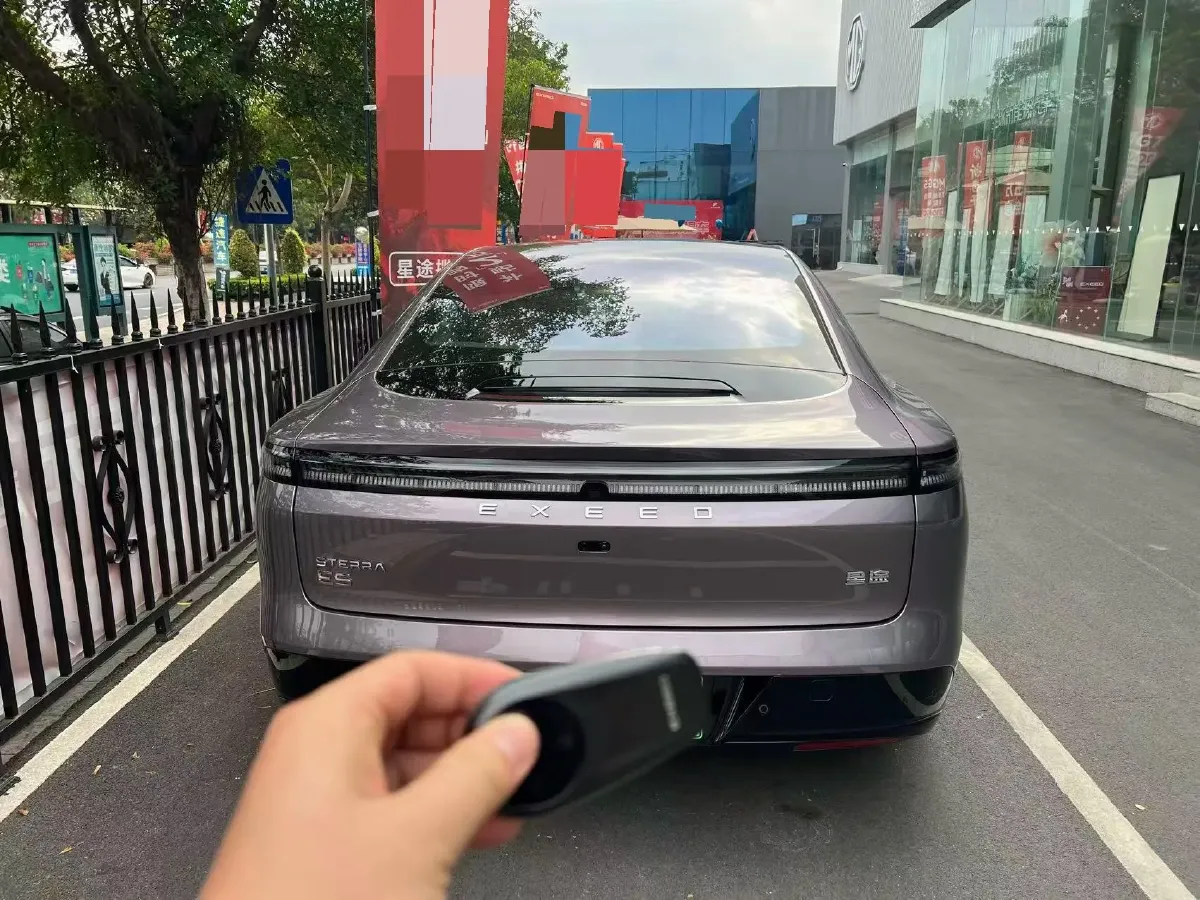 2025 Exceed Sterra ES REEV 156HP REEV 34.7KWH,autocango,china used car exporter,china ev exporter,chinese used car exporter,chinese used ev exporter