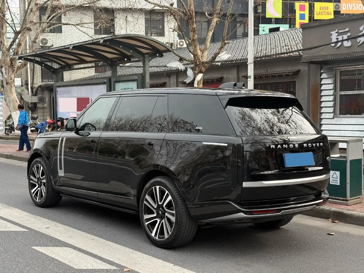 2024 Land Rover Range Rover 3.0T 400HP L6 8AT,autocango,china used car exporter,china ev exporter,chinese used car exporter,chinese used ev exporter