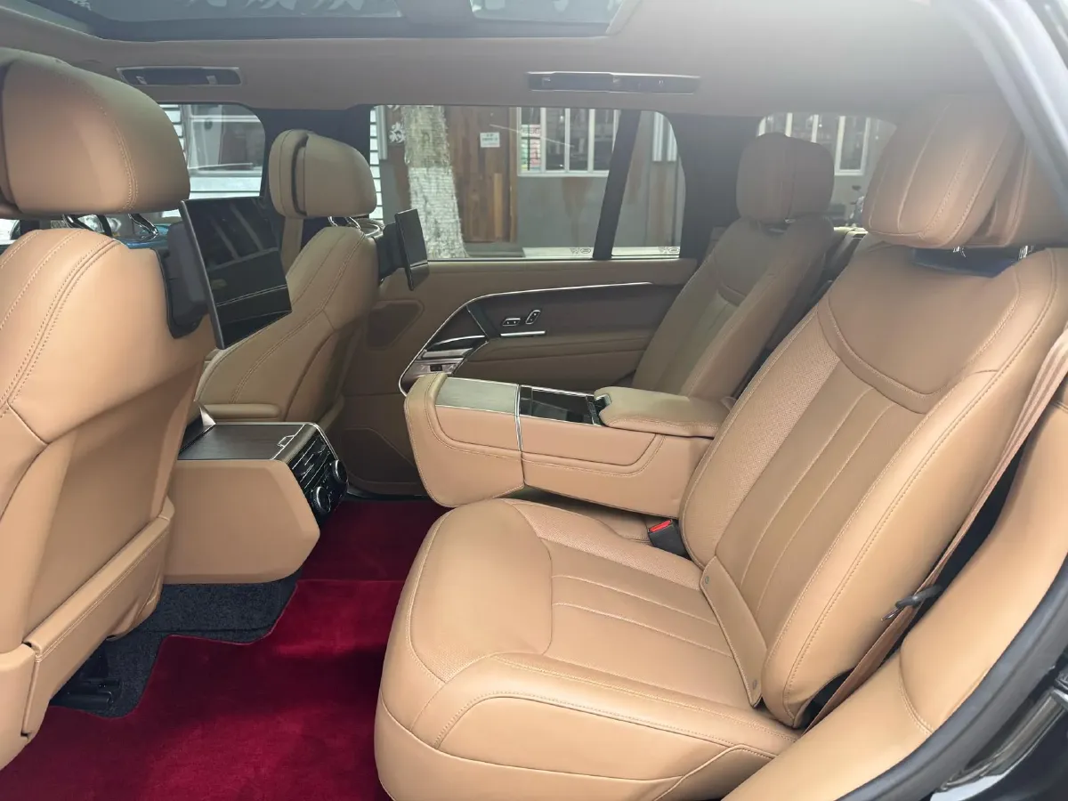 2024 Land Rover Range Rover 3.0T 400HP L6 8AT,autocango,china used car exporter,china ev exporter,chinese used car exporter,chinese used ev exporter