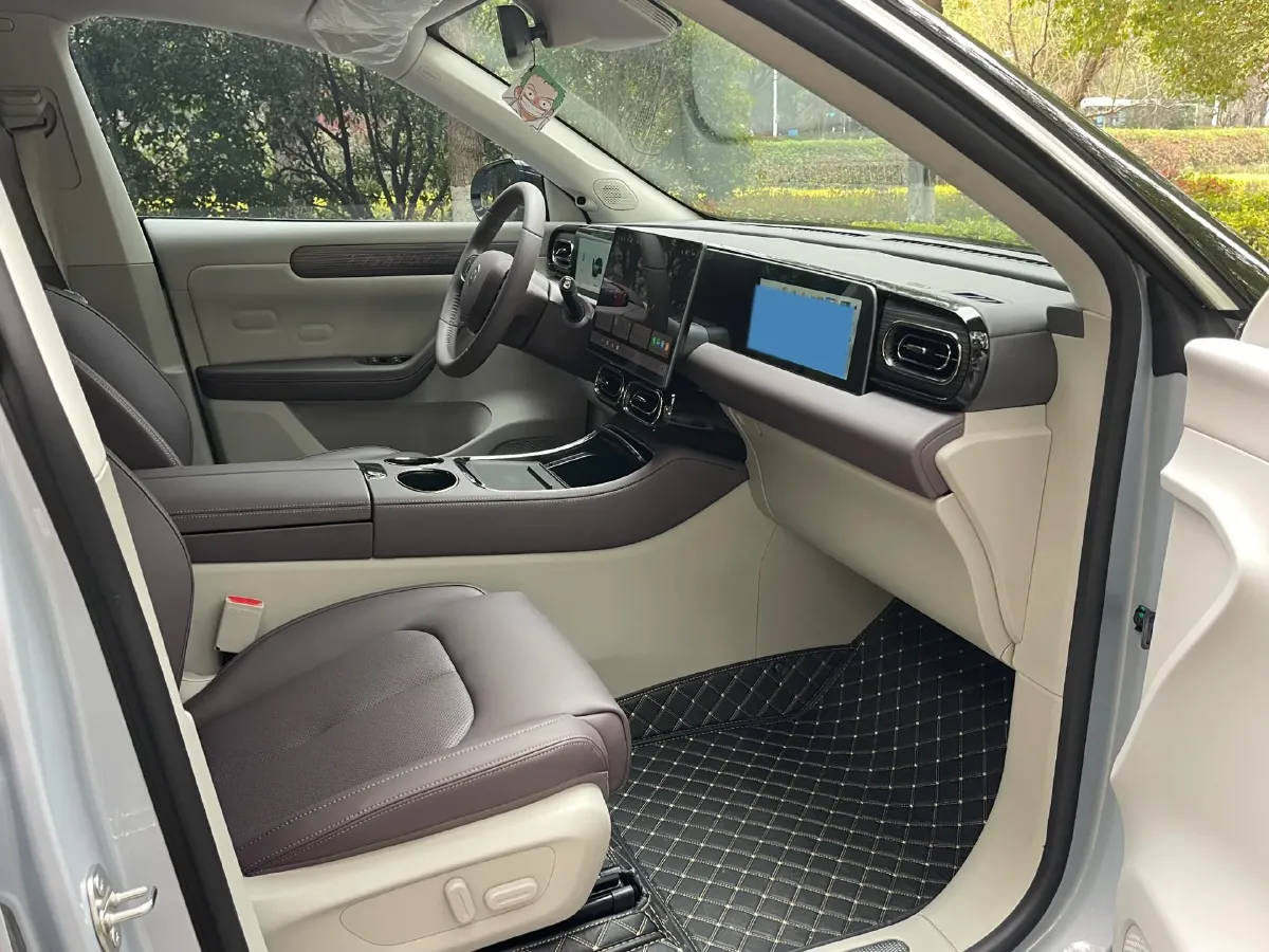 2024 Leapmotor C11 BEV 78.5KWH,autocango,china used car exporter,china ev exporter,chinese used car exporter,chinese used ev exporter