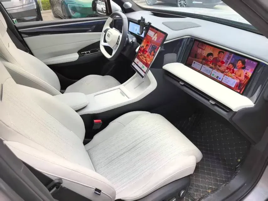 2024 Geely Galaxy L7 1.5T 163HP L4 3DHT PHEV 18.7KWH,autocango,china used car exporter,china ev exporter,chinese used car exporter,chinese used ev exporter